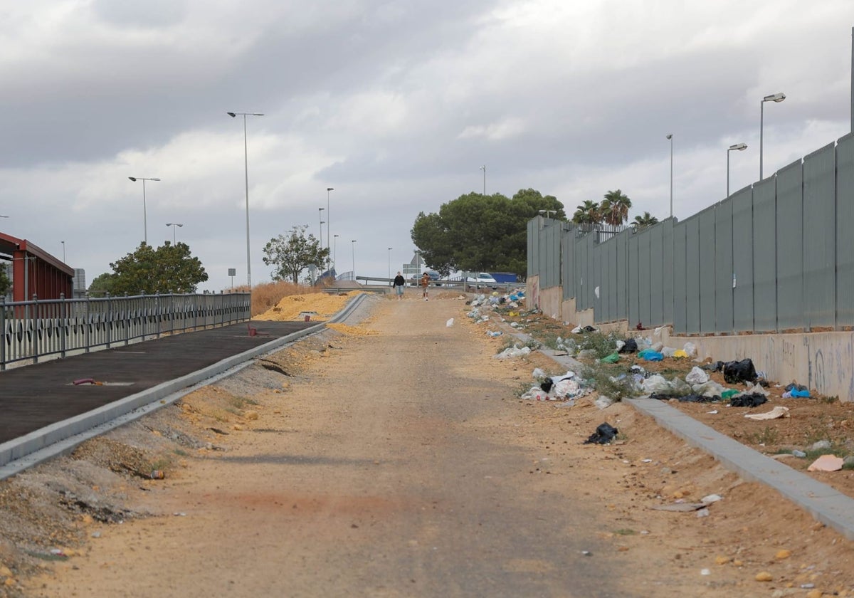 Estado actual en el que se encuentran las obras de la calle Carmen Vendrell