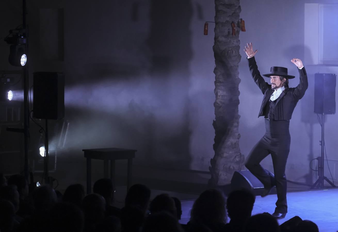 Un momento de la actuación este lunes de Juan de Juan en el monasterio de la Cartuja