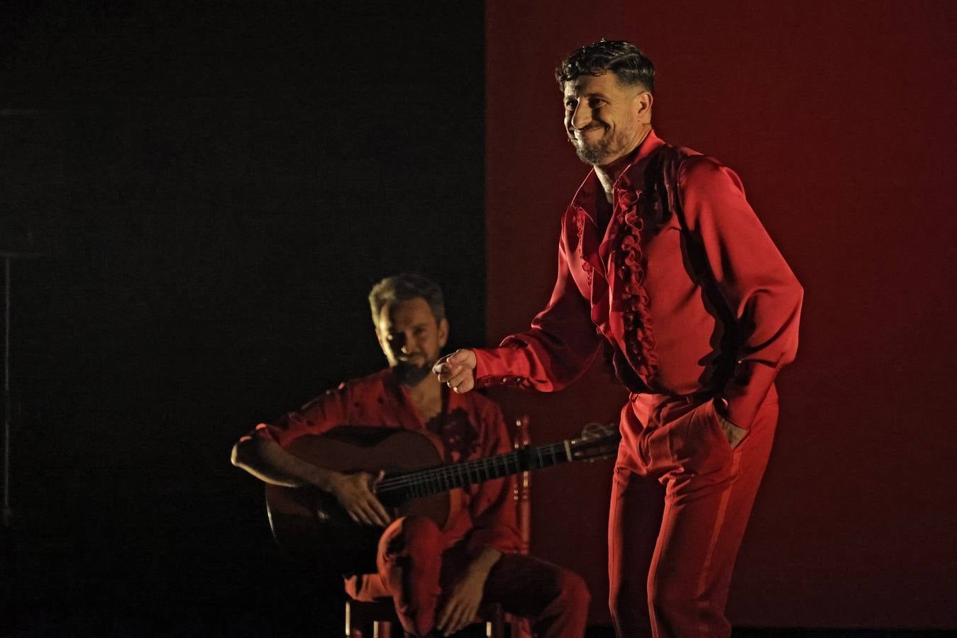 David Palomar, durante un momento de su espectáculo 'Desamparao' en el Teatro Alameda de Sevilla