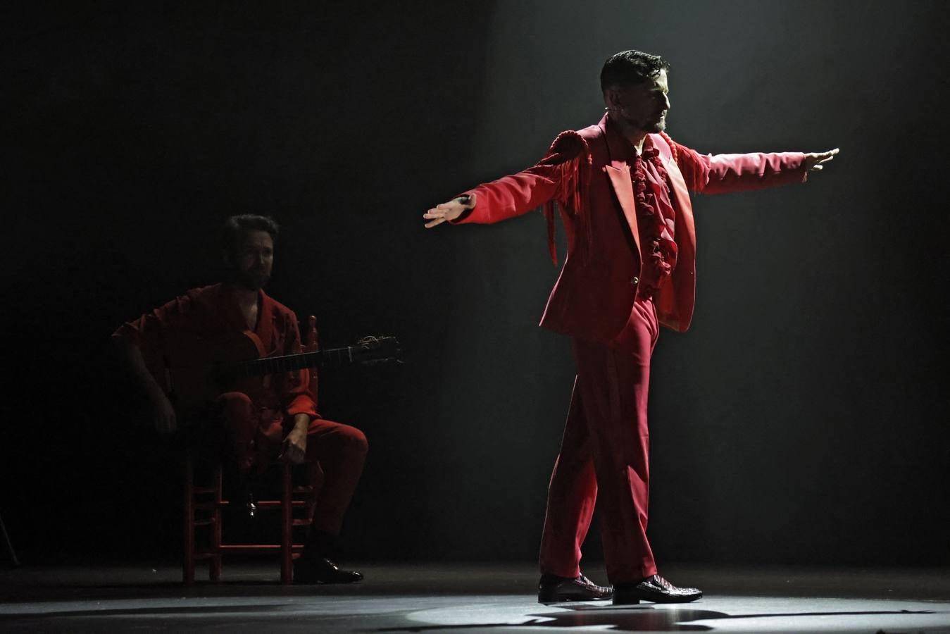 David Palomar, durante un momento de su espectáculo 'Desamparao' en el Teatro Alameda de Sevilla