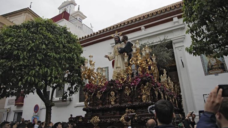 Las hermandades en la Noche en Blanco de Sevilla 2024: horarios y actividades