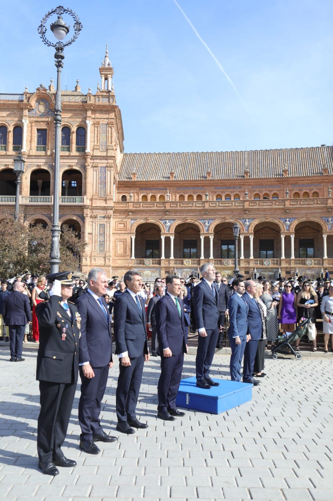 Celebración del Día de la Policía en Sevilla, en imágenes