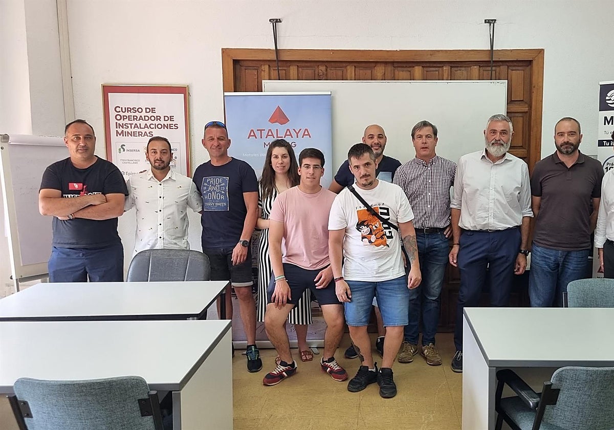 Alumnos becados por la Fundación Atalaya