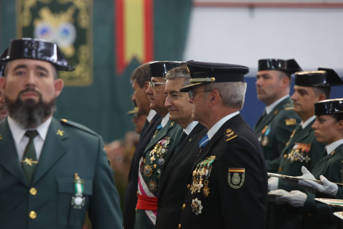 Celebración del día de la Virgen del Pilar en la comandancia de la Guardia Civil de Sevilla