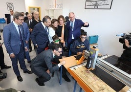 Moreno inaugura en La Rinconada el primer instituto de FP de Aeronáutica de Andalucía, la mayor inversión educativa de la Junta