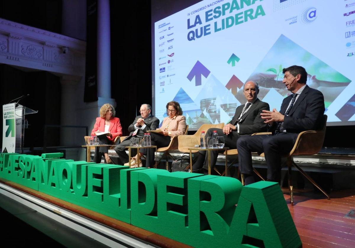 Un momento del debate celebrado en el congreso