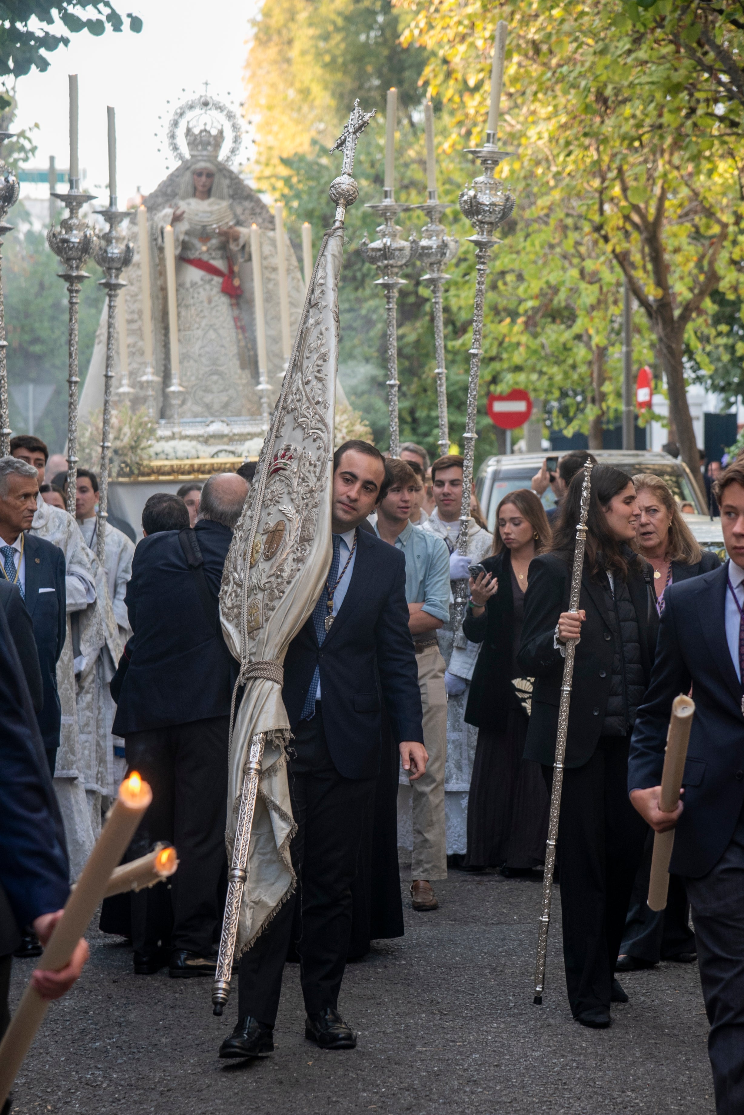 La Virgen de la Paz en el rosario de la aurora