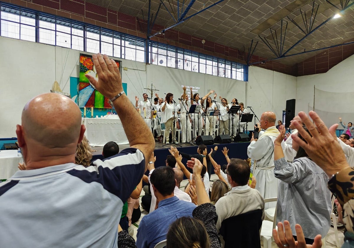 La asamblea de la provincia eclesiástica se celebró en el pabellón deportivo de Claret