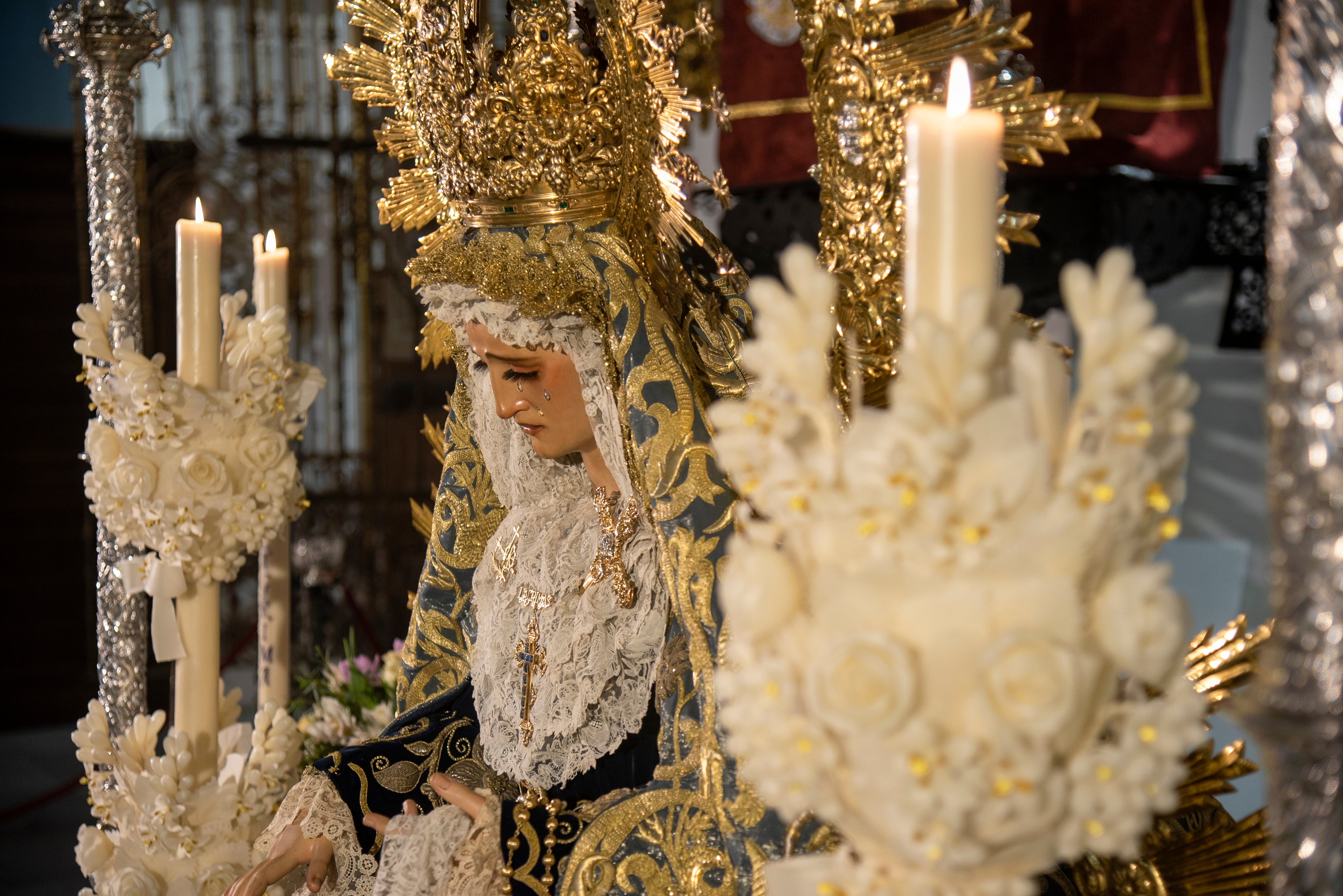 La Virgen de las Lágrimas en su besamanos