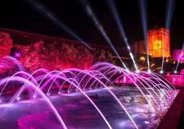 El Alcázar retrasa la inauguración de 'Naturaleza Encendida' debido a las fuertes lluvias en Sevilla