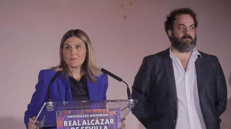 La directora gerente del Real Alcázar de Sevilla, Ana Jaúregui, y el CEO de Letsgo, Iñaki Fernández,