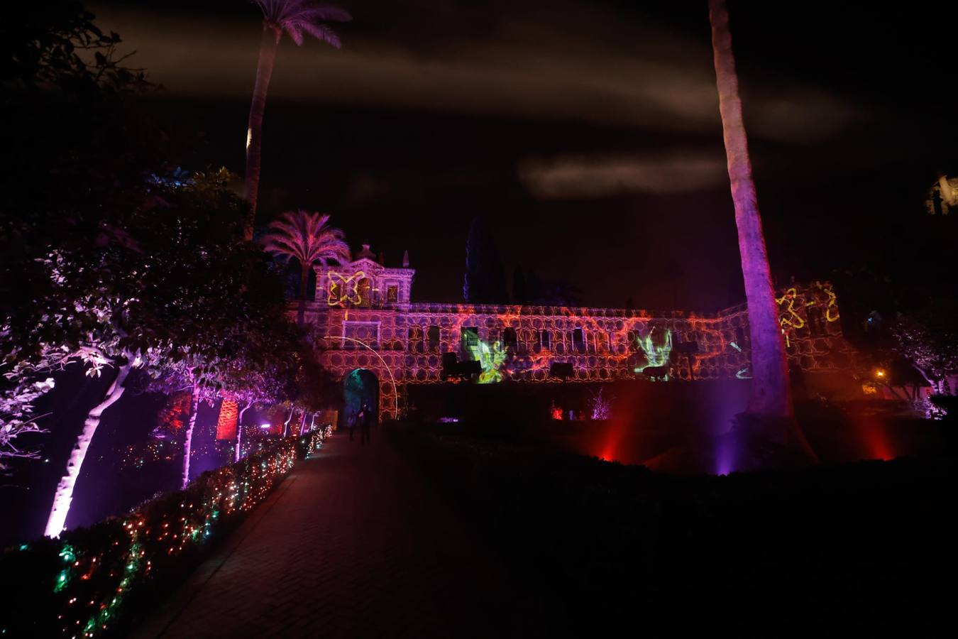 Espectáculo de Naturaleza Encendida en el Alcázar de Sevilla