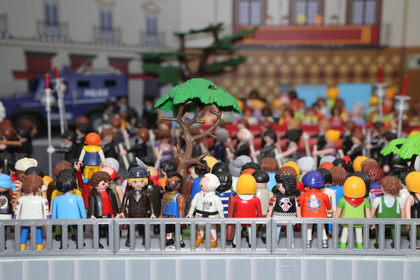 En la Magna de Playmobil se recrea lo que será esta procesión en diciembre en 14 metros de exposición