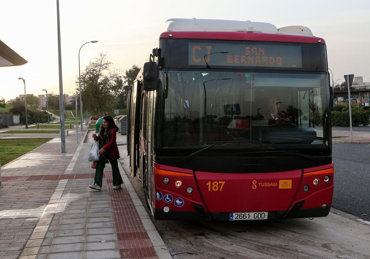 El autobús de la Ciudad de la Justicia