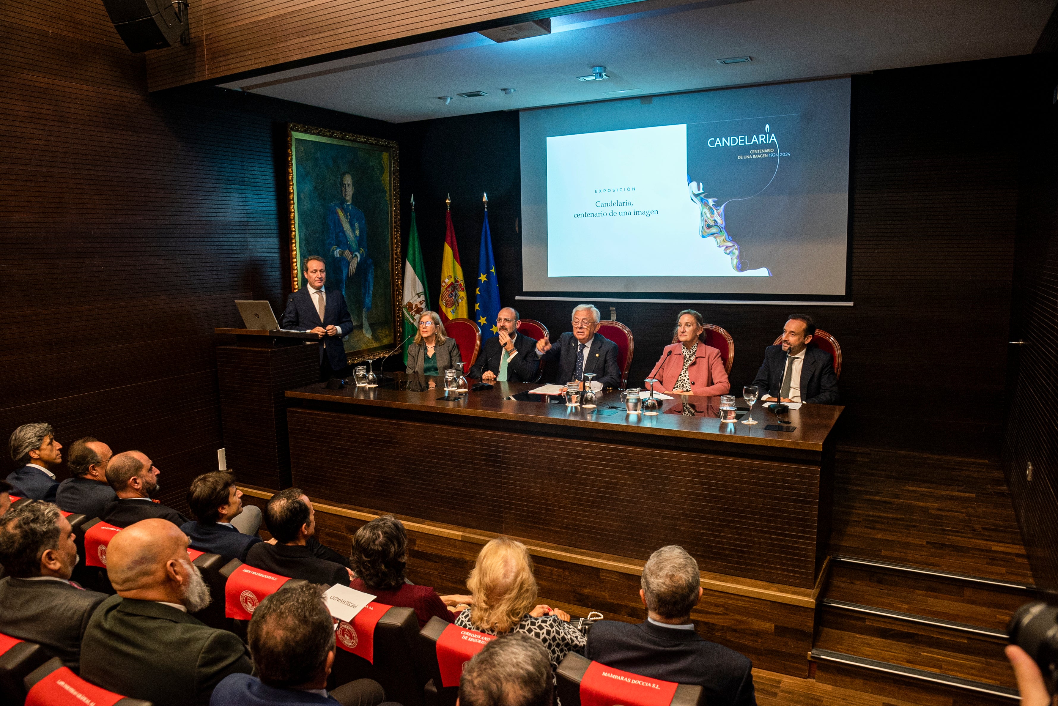 Exposición del centenario de la Virgen de la Candelaria