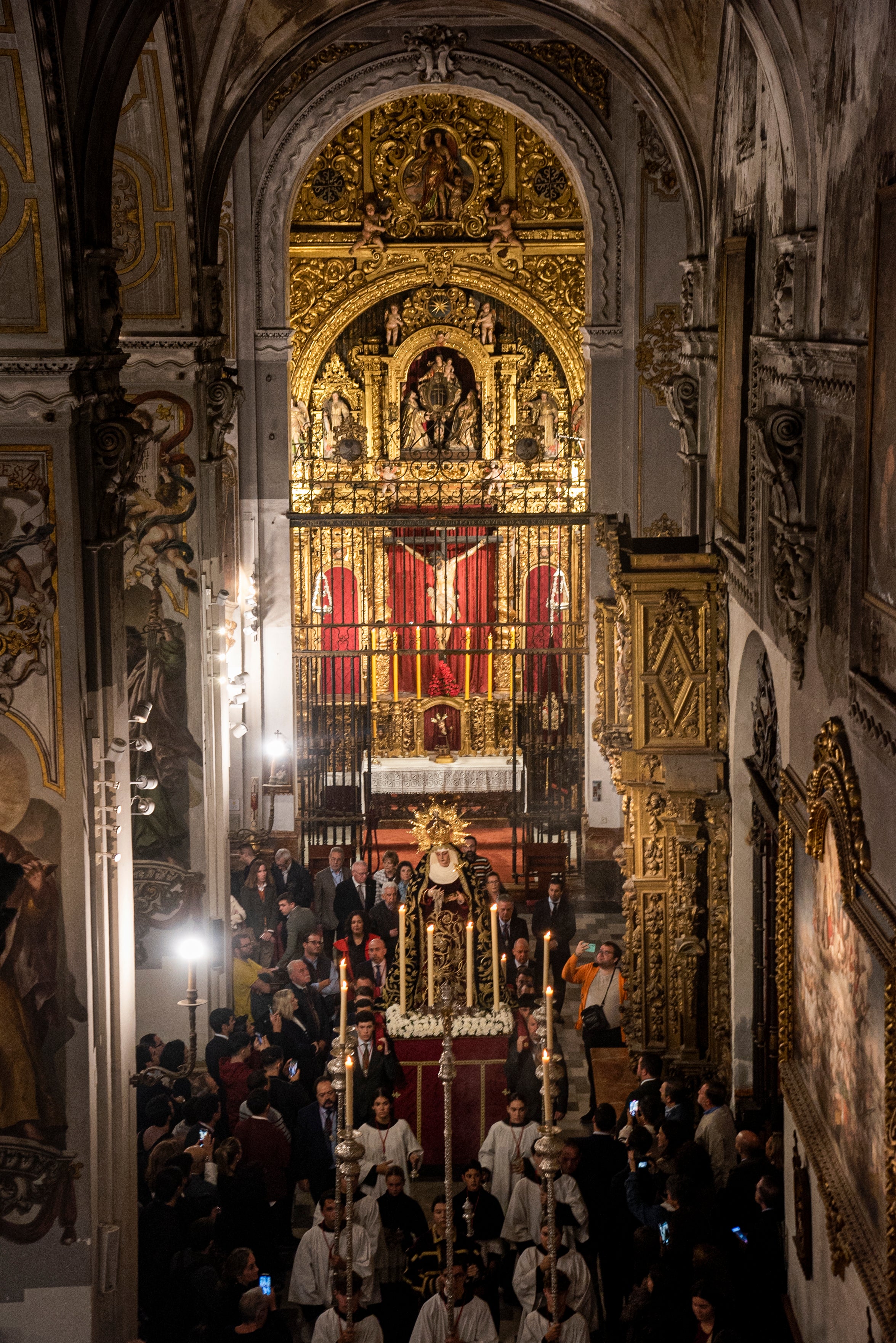 El traslado de la Virgen de la Presentación del Calvario