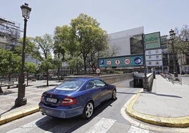 La falta de nuevos parkings en el Centro de Sevilla dispara hasta casi cuatro euros el precio por hora