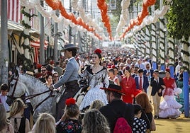 La nueva ordenanza de la Feria de Sevilla suprime la obligatoriedad de que se celebre en abril