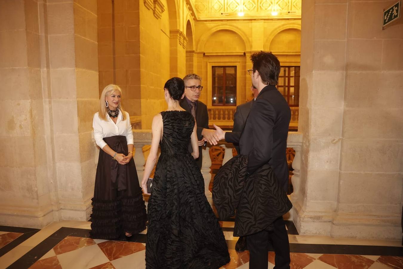 El ministro de Cultura recibe a los galardonados en la cena previa a la entrega de Medallas de este miércoles