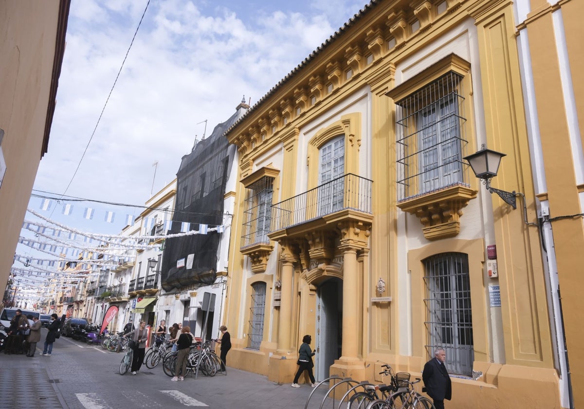 Casa de las Columnas, en la calle Pureza de Sevilla