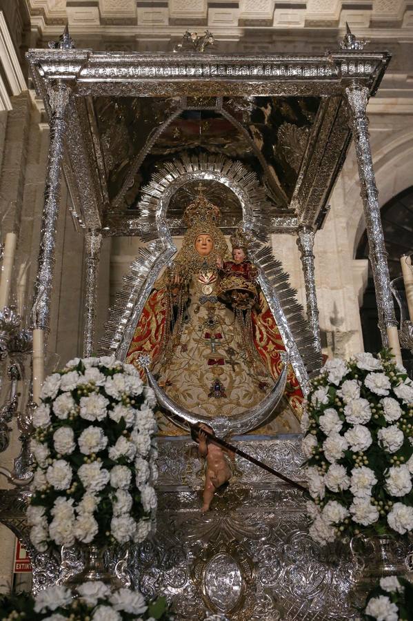 Las Vírgenes de Setefilla, Valme y Consolación lucen en sus pasos antes de la Magna del domingo