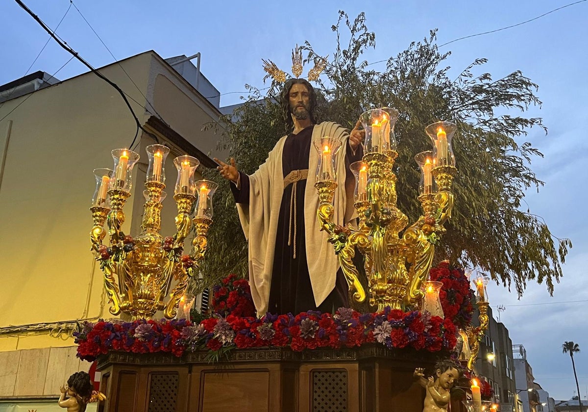 Nuestro Padre Jesús en su Prendimiento en la última estación de fe