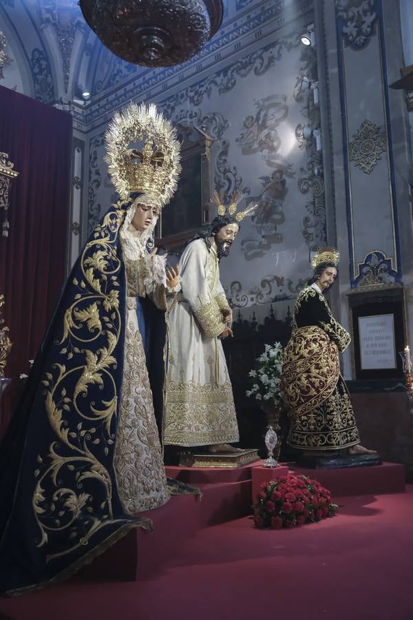 Veneración en la hermandad de la Amargura