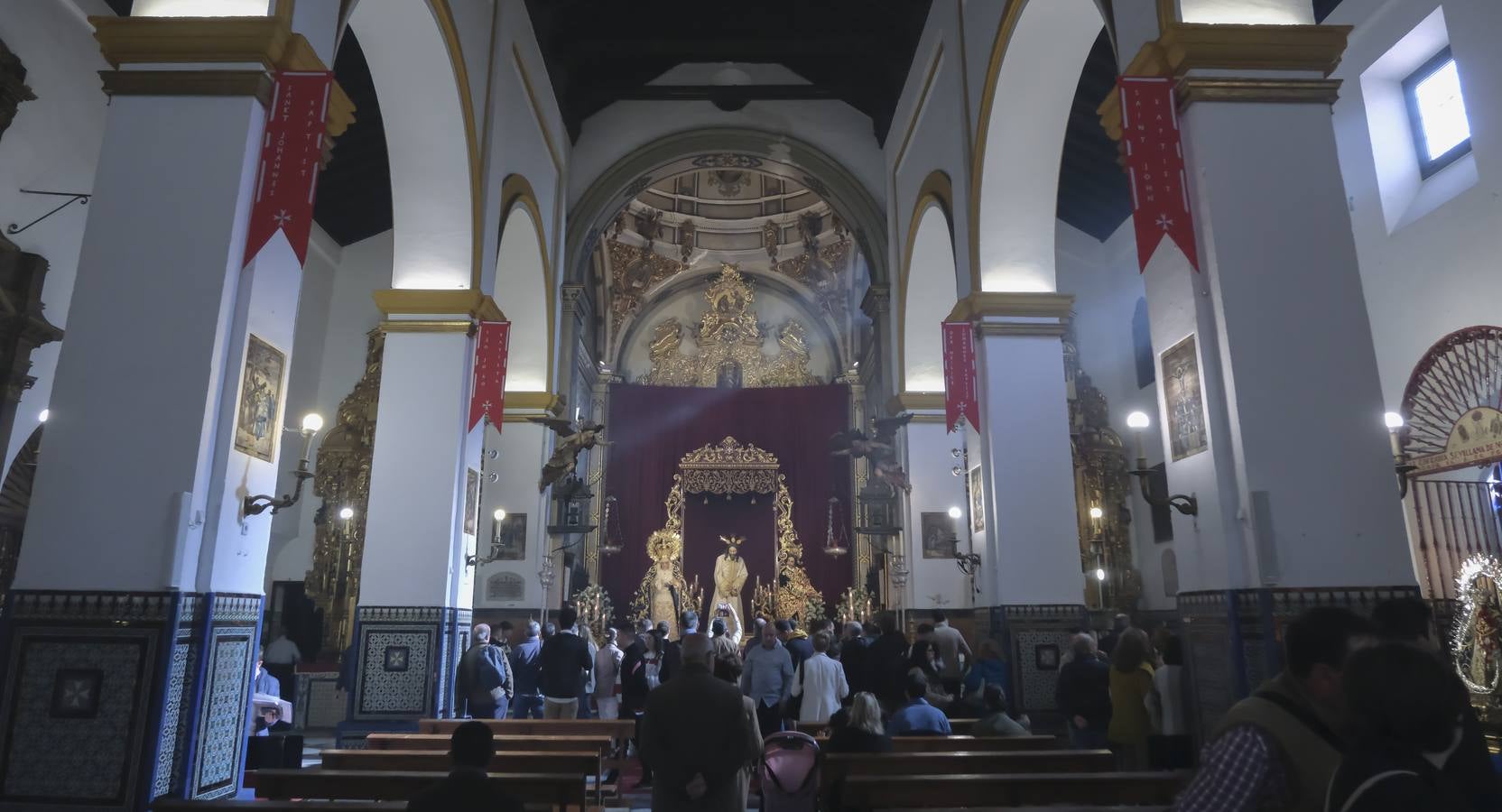 Veneración en la hermandad de la Amargura