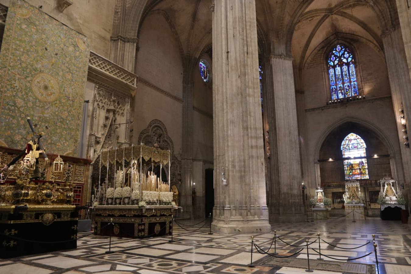 Las cuatro principales devociones de penitencia de Sevilla juntas en la Catedral