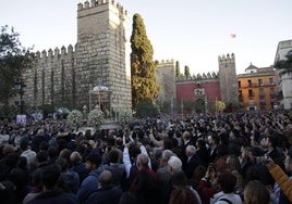 La Magna comienza en una Plaza del Triunfo abarrotada