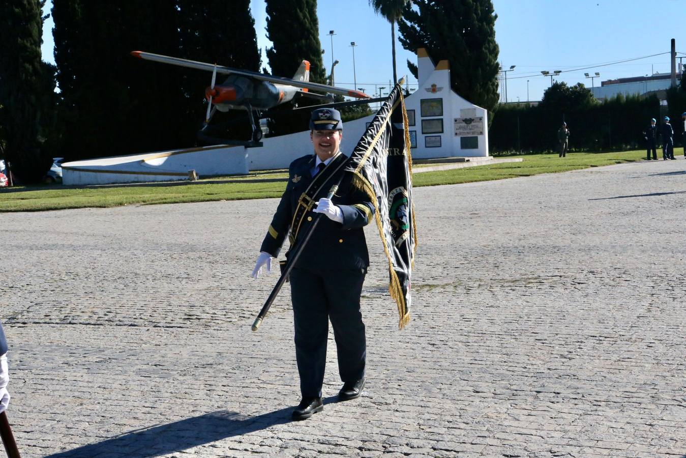 Un momento del acto militar celebrado este martes en el Acuartelamiento Aéreo de Tablada