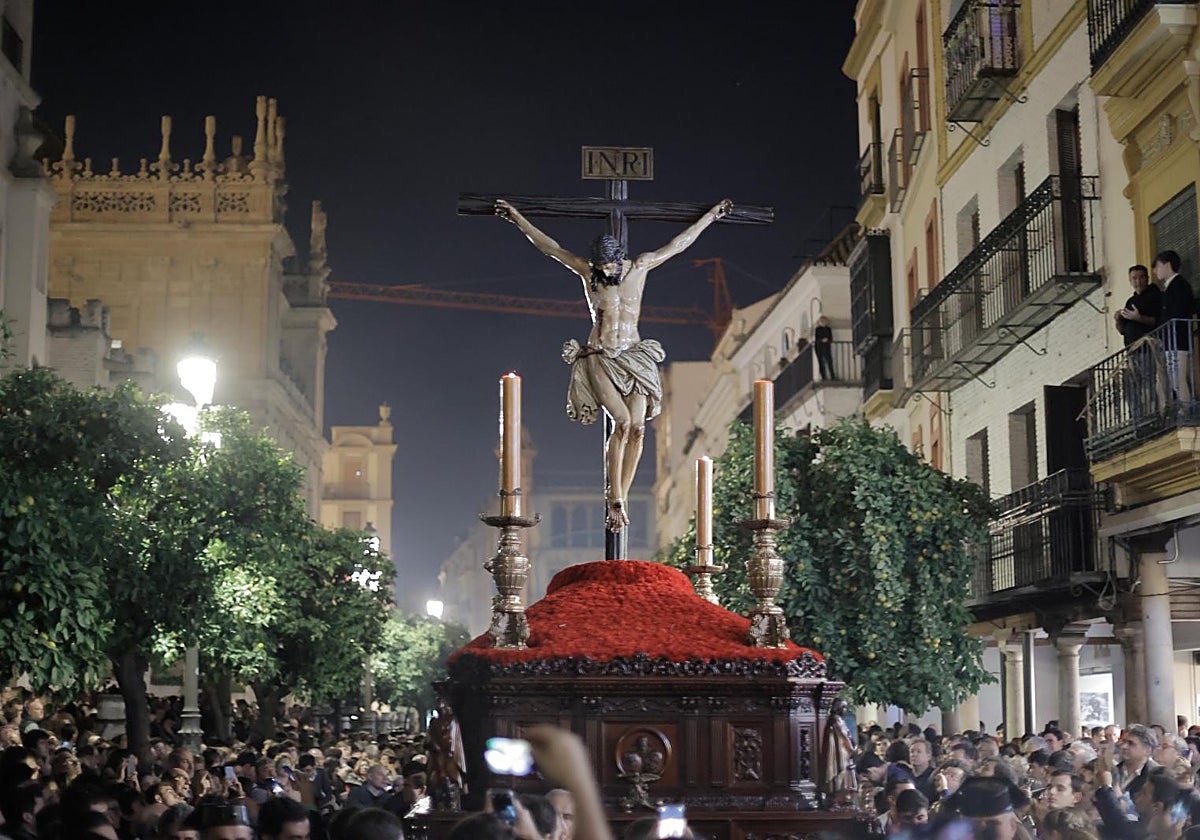 El Cristo de la Buena Muerte en la salida extraordinaria