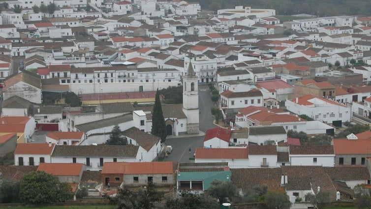 Despoblación en la Sevilla rural: mientras que el área metropolitana crece, la Sierra Morena sigue perdiendo vecinos