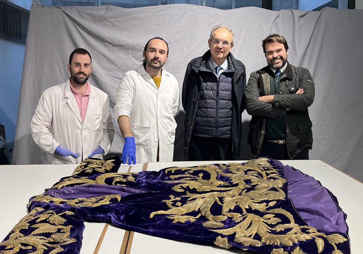 La túnica del Cristo de las Tres Caídas de San Isidoro en CYRTA