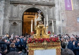 El Niño Jesús del Valle abre las procesiones en Sevilla