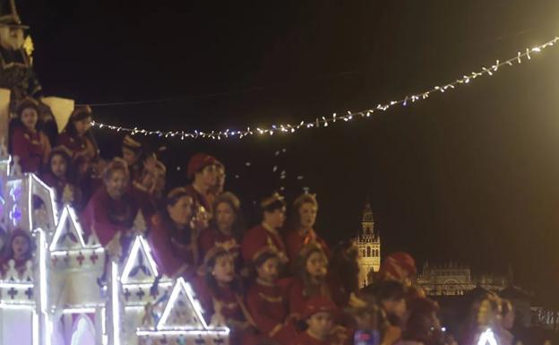 Los mejores lugares para ver la Cabalgata de Reyes Magos de Sevilla 2025