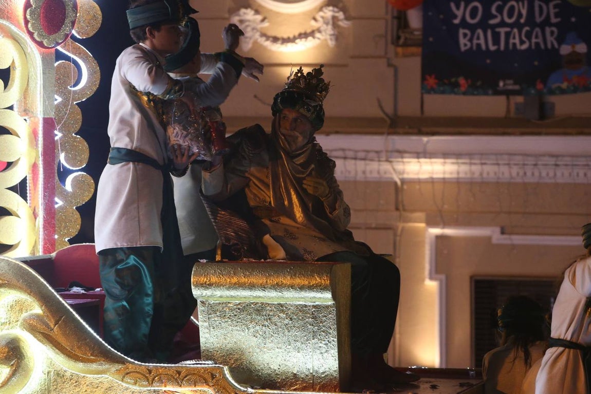 Cabalgata de los Reyes Magos a su paso por Triana