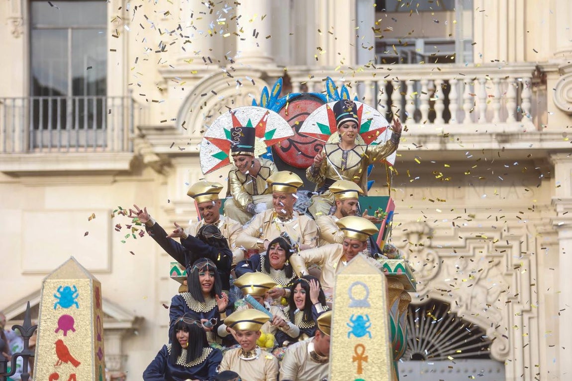 Primeros momentos de la Cabalgata de Reyes Magos de Sevilla