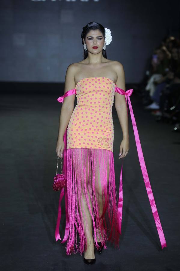 El primer desfile de Nazaret Gavira como profesional fue muy aplaudido