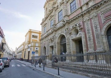 Brutal paliza homófoba de unos niños de 14 años junto a la iglesia de San Luis de Sevilla: «¿Sois maricones?»