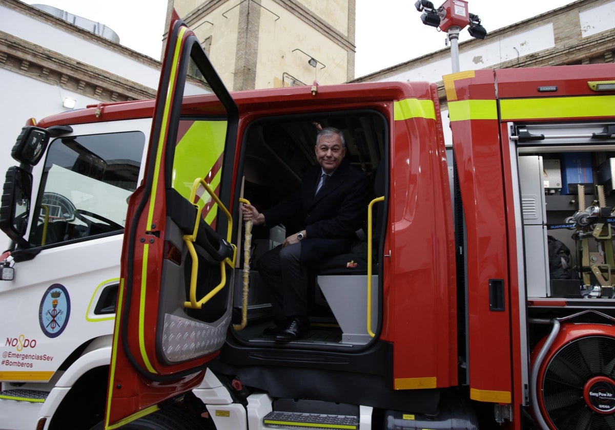 Los cuatro parques de bomberos de Sevilla estarán en obras en 2025