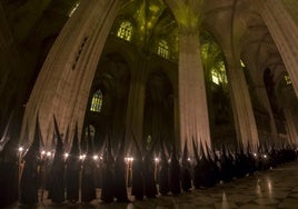 Más vigilancia y concienciación durante el paso por la Catedral: así es el proyecto 'Vía Sacra'