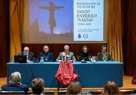 Utrera presenta su Santo Entierro Grande en el Mercantil