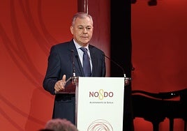 El alcalde de Sevilla pide respetar la legitimidad de Trump: «Si se me pone por delante lo invitaré a la Feria»