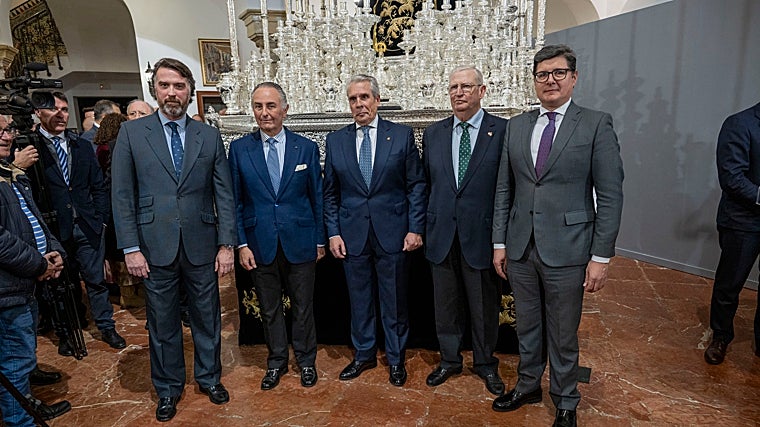 Inauguración de la exposición de la Vera Cruz en el Mercantil