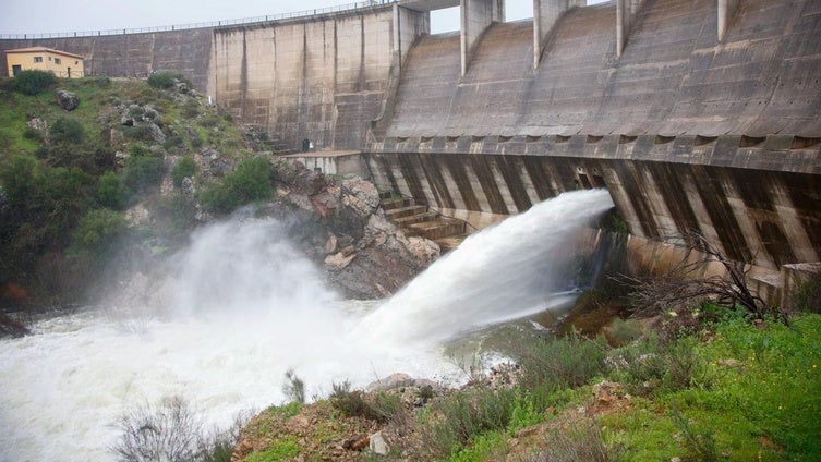 El pantano de Melonares ha desembalsado el agua que consume Sevilla en 18 días