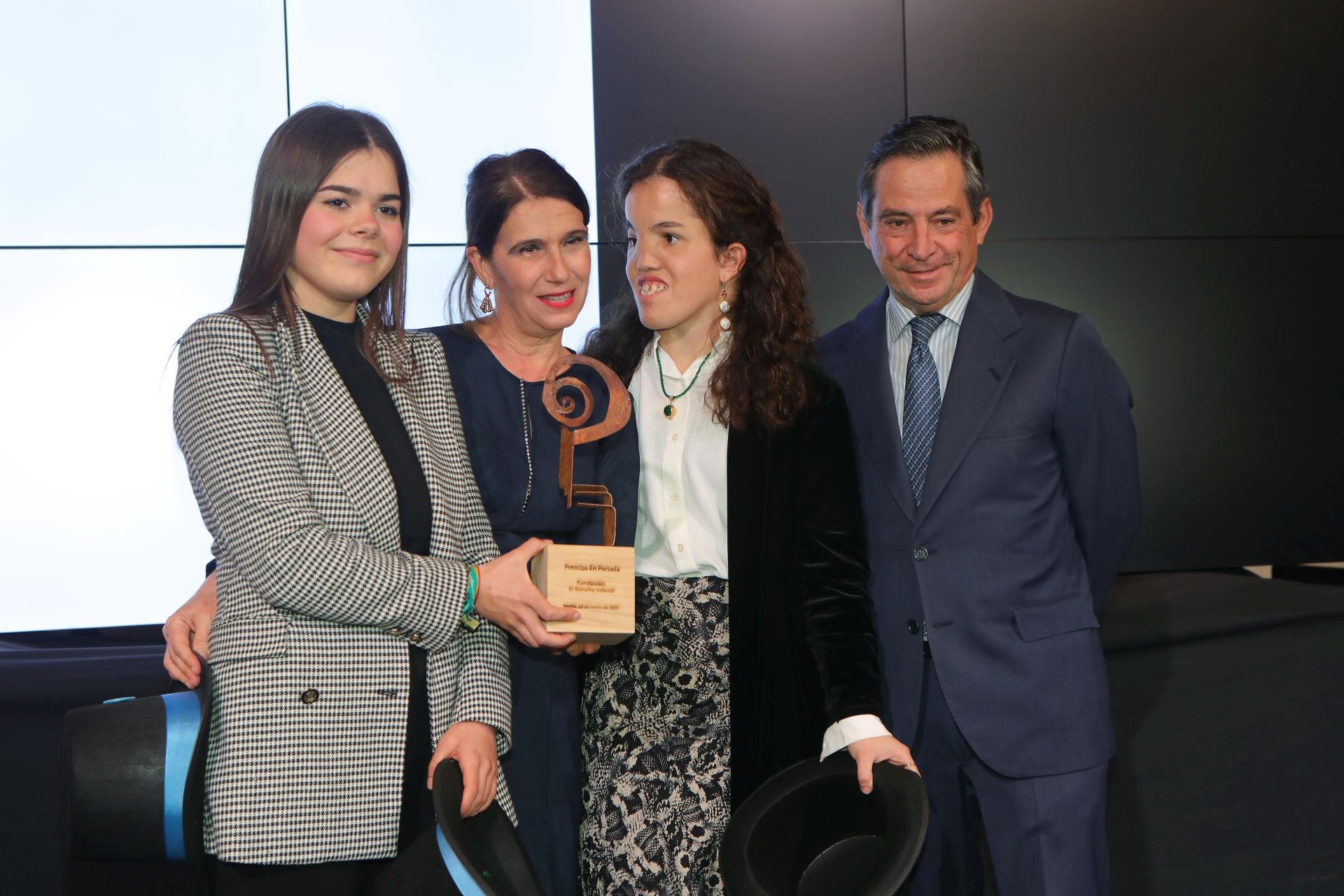 Adriana Delgado, Elia Sánchez, Rocío Troya y Joaquín Fernández-Vial