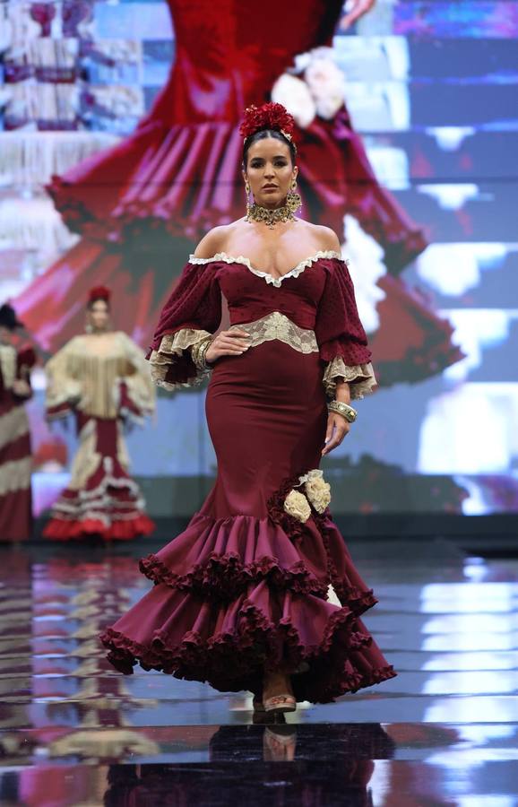 Inspiración tailandesa es la que ha tenido Aurora Gaviño en esta nueva colección