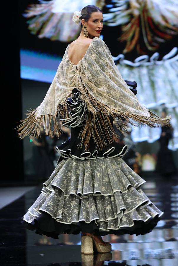 Inspiración tailandesa es la que ha tenido Aurora Gaviño en esta nueva colección