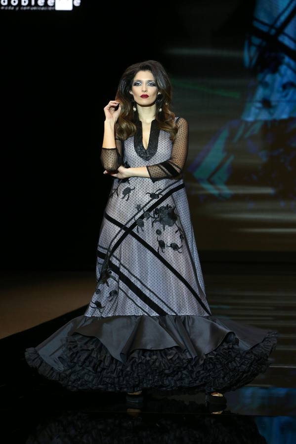 Detalles del desfile del diseñador Antonio Gutiérrez en SIMOF 2025